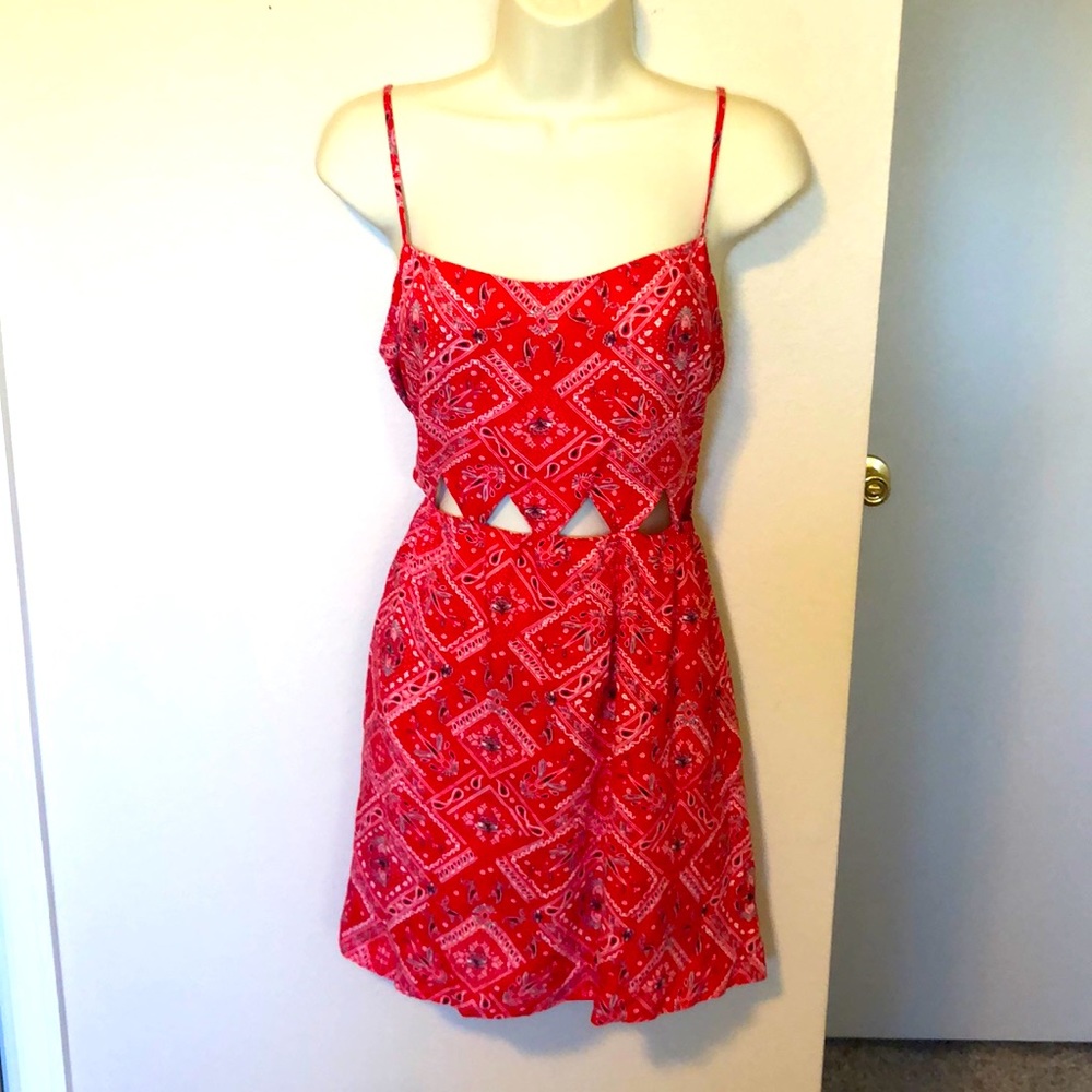Divided bandana print cutout dress, size 12